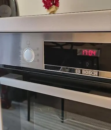 Apartment M&m1 Near Center With Free Parking - Ac