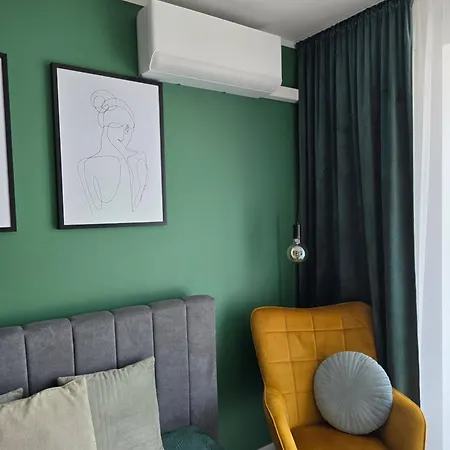 M&m1 Near Center - Free Garage Parking - Ac * Kosice