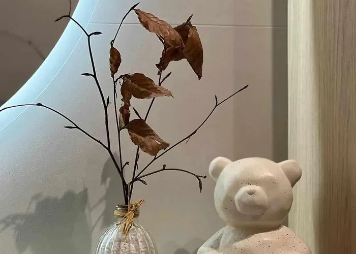 M&m1 Near Center With Free Parking - Ac