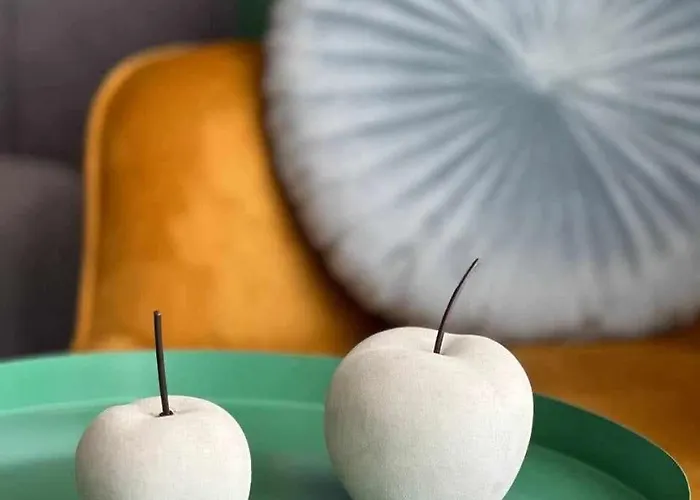 M&m1 Near Center With Free Parking - Ac *